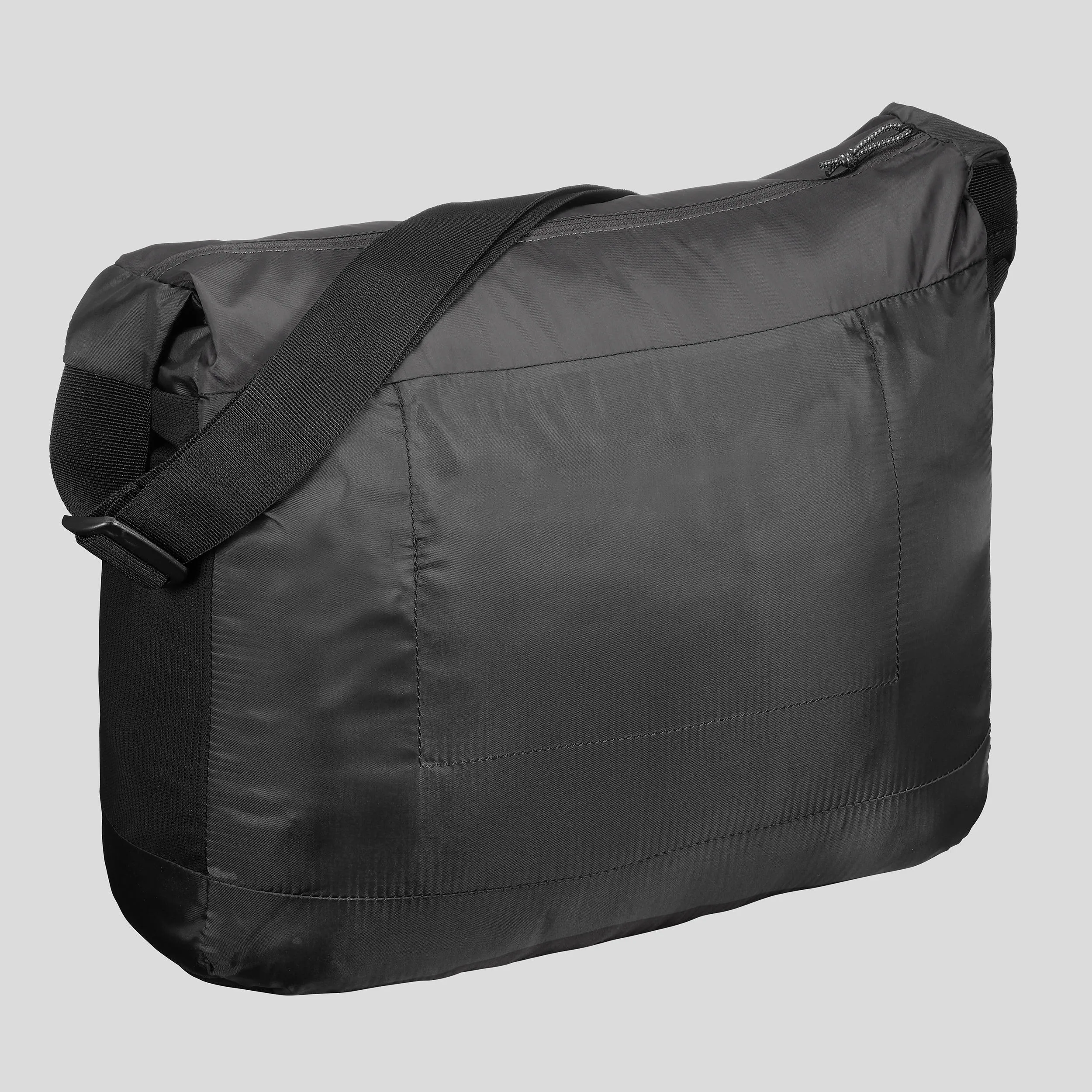 Hiking shoulder bag Forclaz Travel 15 l, black